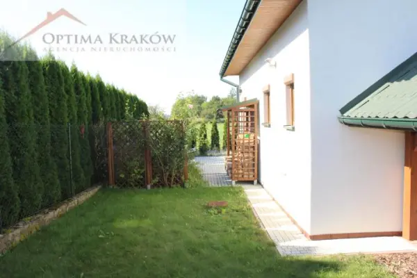 małopolskie, krakowski, Kocmyrzów-Luborzyca, Luborzyca, Szmaragdowa, Dom /96 m2/ Kocmyrzów/ogródek/taras/2019r.